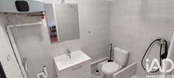 Immeuble à vendre 79 m² Saint-Cannat