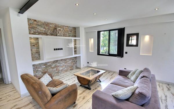 Appartement à vendre    4 pièces • 100,45 m2 Pau