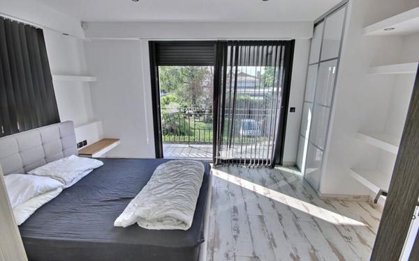 Appartement à vendre    4 pièces • 100,45 m2 Pau