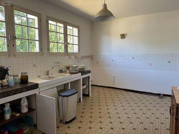 Maison à vendre à Cadaujac en Gironde (33140), ref : 147/829