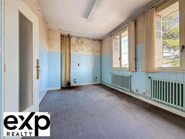 Appartement F4 – 100,42 m² au 1er étage — à 4 min de la gare Épône-Mézières