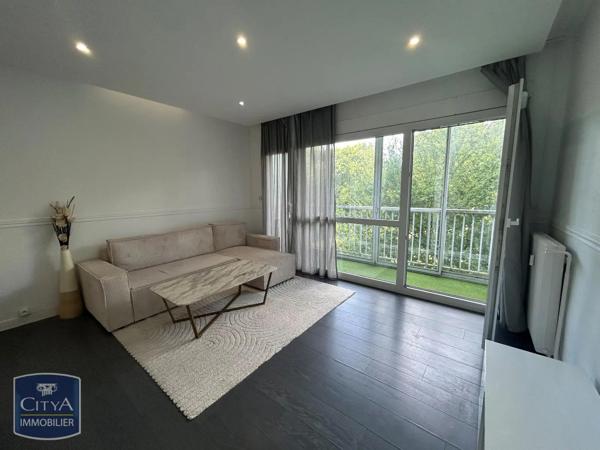 Appartement à louer 2 pièces 46.18m² Joué-lès-Tours (37300)