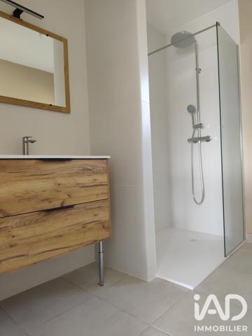 Location maison 3 pièces 67,7 m² Vallon-Pont-d'Arc
