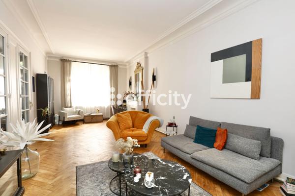 Maison 6 pièces - 159 m²