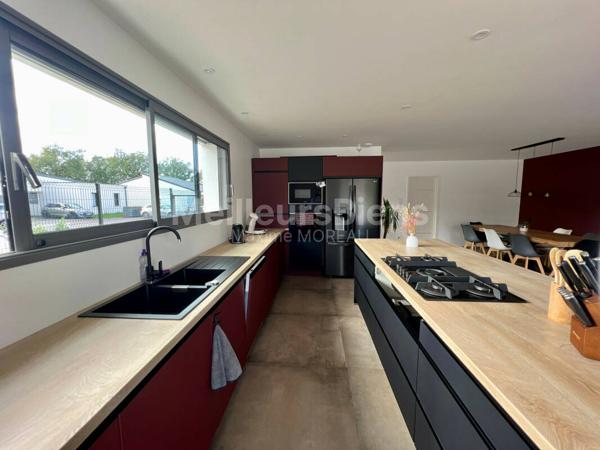 PLAIN PIED - BASSE CONSOMMATION - 4 CHAMBRES (SUITE PARENTALE)