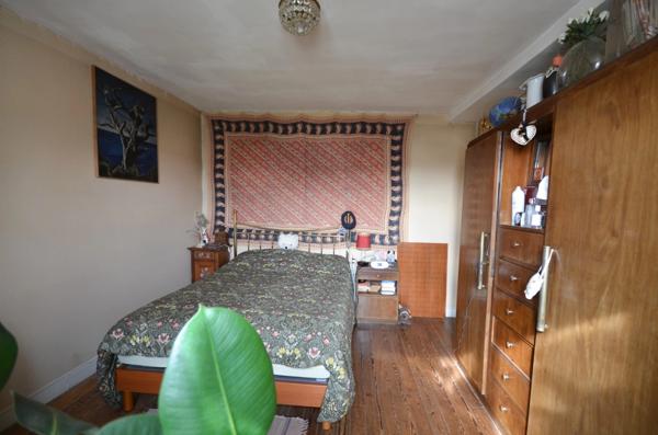 Dans le centre de Château Thierry, à vendre maison anncienne de 6 pièces