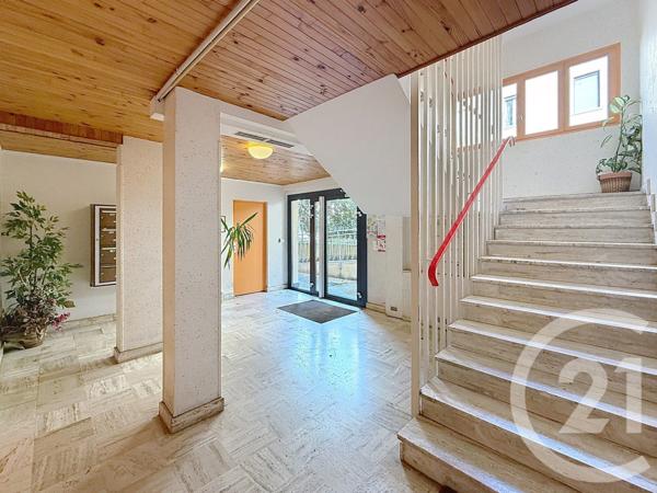 Appartement F5 à vendre  5 pièces - 84,14 m2 NANCY - 54