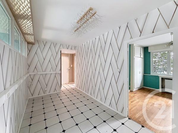 Appartement F5 à vendre  5 pièces - 84,14 m2 NANCY - 54