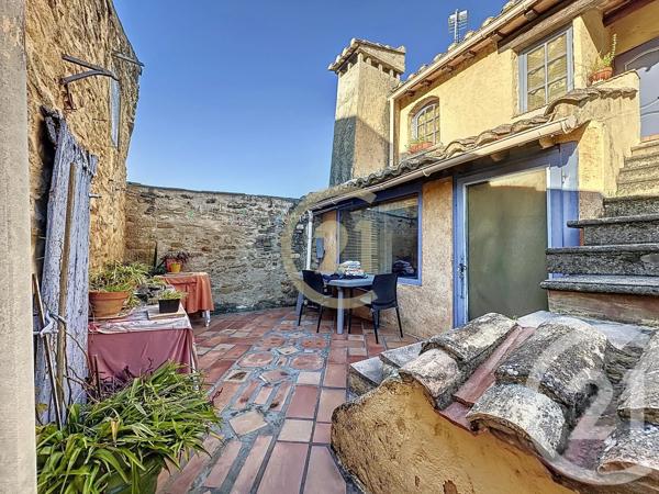 Maison à vendre  9 pièces - 281 m 2   UZES  - 30