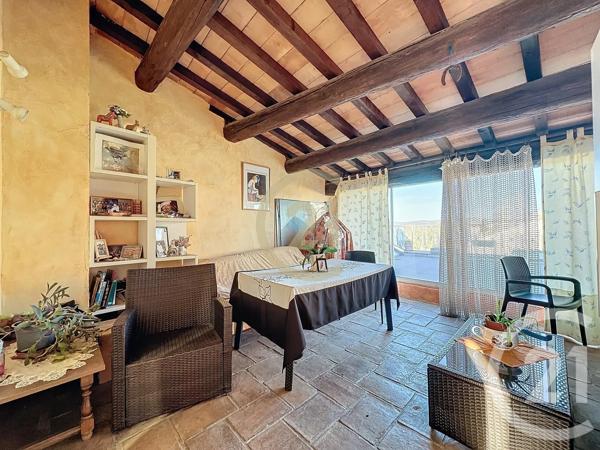 Maison à vendre  9 pièces - 281 m 2   UZES  - 30