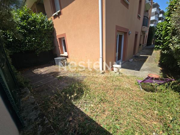 Appartement Toulouse T4 87.17 m2 avec jardin privatif et 2 places de parking au pied du tramway
