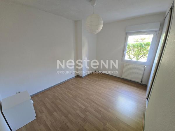 Appartement Toulouse T4 87.17 m2 avec jardin privatif et 2 places de parking au pied du tramway