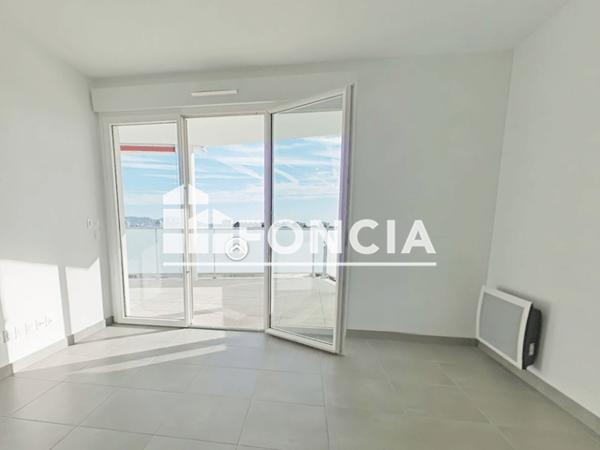 Location Appartement 2 pièces 42.4 m² - 83 CHEMIN DE CHATEAU GOMBERT Marseille 13013