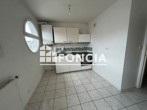 Location Appartement 4 pièces 75.7 m² - 19 RUE MARIA CHAPDELAINE Brest 29200