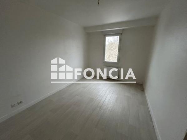 Location Appartement 4 pièces 75.7 m² - 19 RUE MARIA CHAPDELAINE Brest 29200