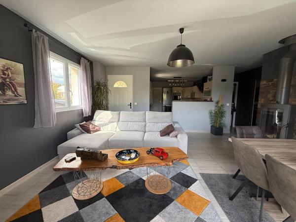 Un cadre de vie rare, entre calme absolu et potentiel à exploiter.