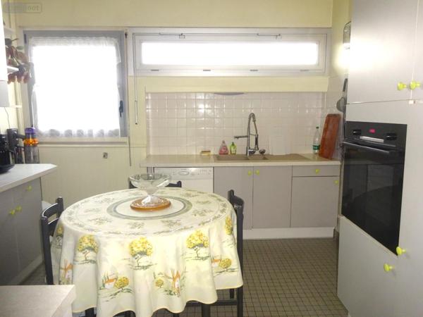 Appartement à vendre à Nogent-le-Rotrou dans l'Eure-et-Loir (28400), ref : NOG 1030