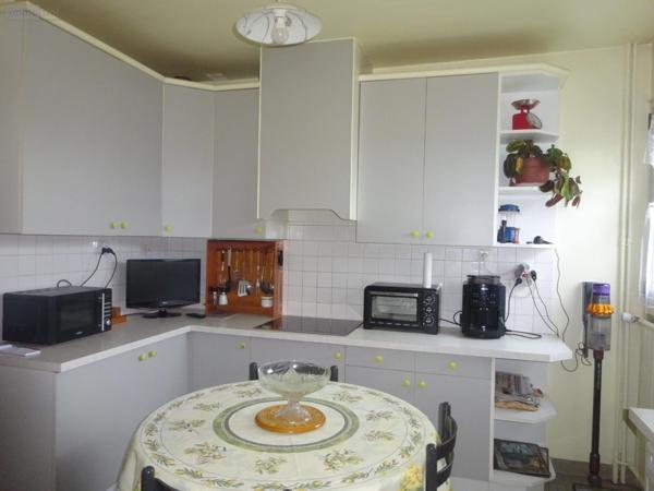 Appartement à vendre à Nogent-le-Rotrou dans l'Eure-et-Loir (28400), ref : NOG 1030