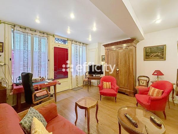 Maison
         6 pièces
        - 155 m² Exclusivité 185 000 €*