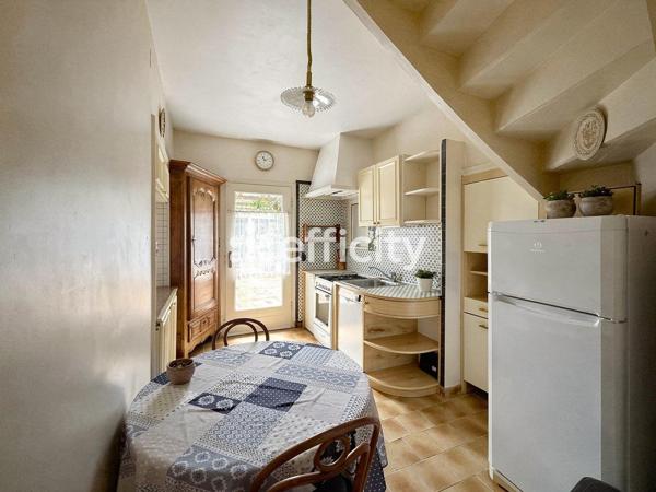 Maison
         6 pièces
        - 155 m² Exclusivité 185 000 €*