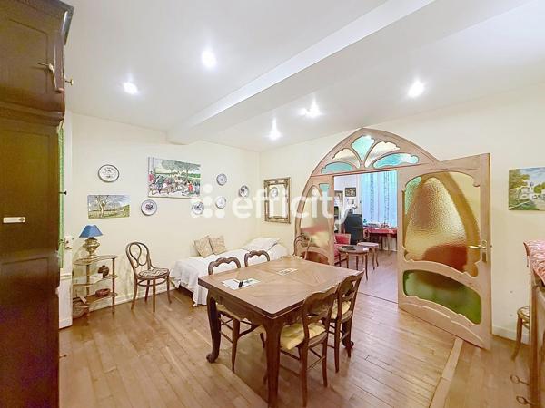 Maison
         6 pièces
        - 155 m² Exclusivité 185 000 €*