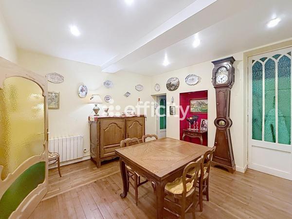 Maison
         6 pièces
        - 155 m² Exclusivité 185 000 €*