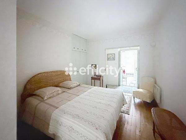 Maison
         6 pièces
        - 155 m² Exclusivité 185 000 €*