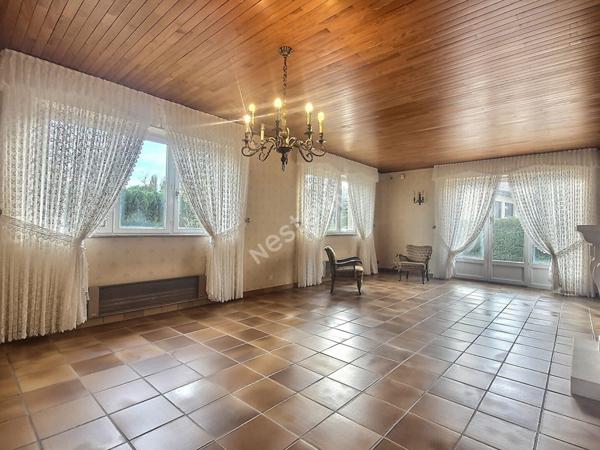 Maison individuelle Creutzwald 8 pièce(s) 177 m2 -4 chambres- Terrain 10,5 ares