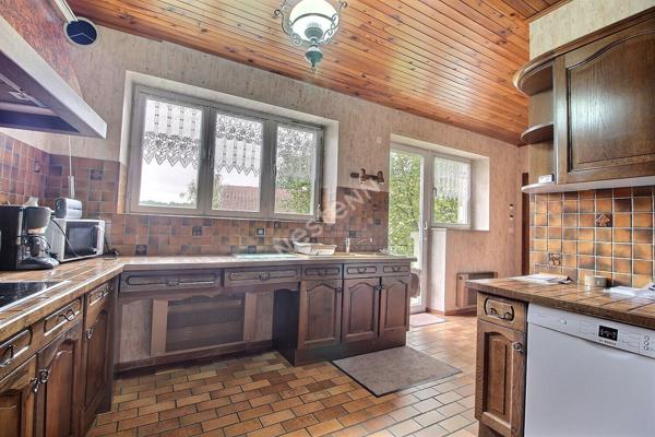 Maison individuelle Creutzwald 8 pièce(s) 177 m2 -4 chambres- Terrain 10,5 ares