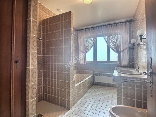 Maison individuelle Creutzwald 8 pièce(s) 177 m2 -4 chambres- Terrain 10,5 ares