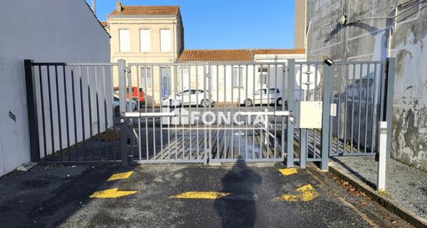 Location Parking - Rochefort 17300