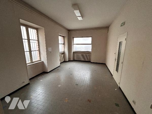 Découvrez cet appartement de 41.03 m² Loi Carrez situé à Bourgoin-Jallieu.