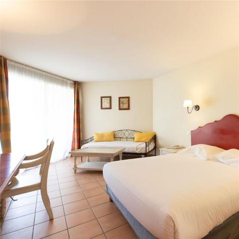 A VENDRE POUR INVEST LMNP TOURISME: Appartement 3 pièce(s) 40.70 m2 situé à Avignon (84000)