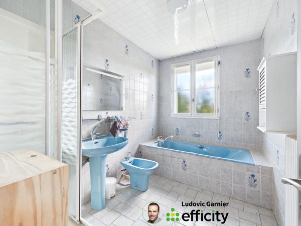 Maison
         5 pièces
        - 136 m² 139 400 €*