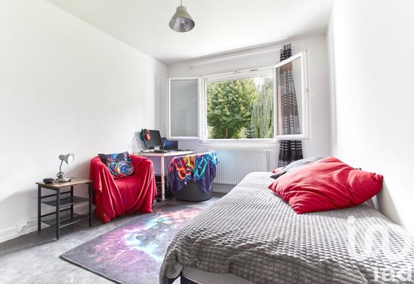 Appartement à vendre 4 pièces 68 m² Bougival