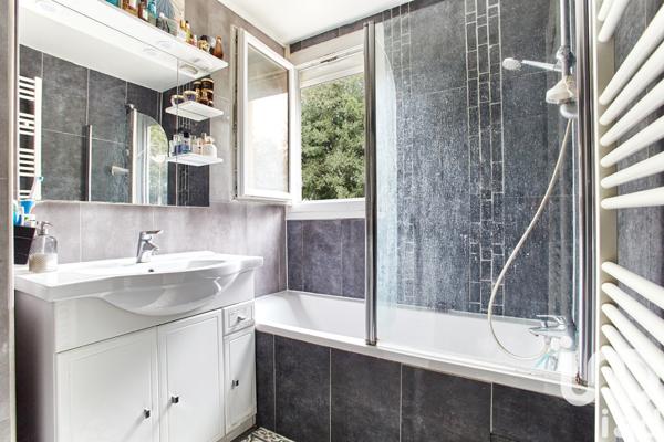 Appartement à vendre 4 pièces 68 m² Bougival