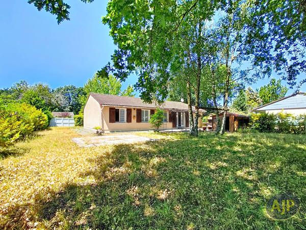 Maison à vendre La Teste De Buch - 4 pièces, 92m² avec 3 chambre(s) à 457 830€ - AJP ACTEA La Hume
