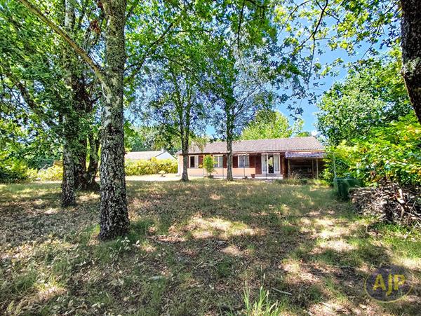Maison à vendre La Teste De Buch - 4 pièces, 92m² avec 3 chambre(s) à 457 830€ - AJP ACTEA La Hume