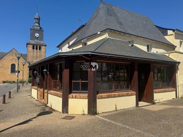 Locaux commerciaux - Loué - 190 m² - L'HUISSERIE | The Door Man