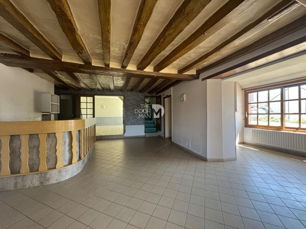 Locaux commerciaux - Loué - 190 m² - L'HUISSERIE | The Door Man