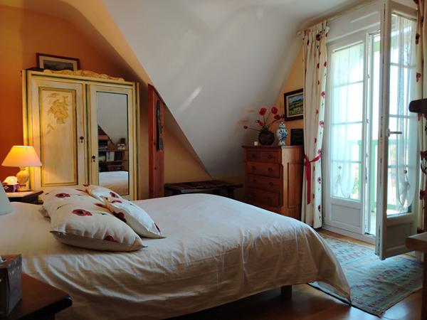 Maison Saint Avertin 6 pièce(s)108 m² avec véranda de 18m² et jardin paysager