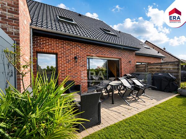 À 10 minutes de Bailleul ? Maison de 112 m² avec 3 chambres, terrasse et jardin