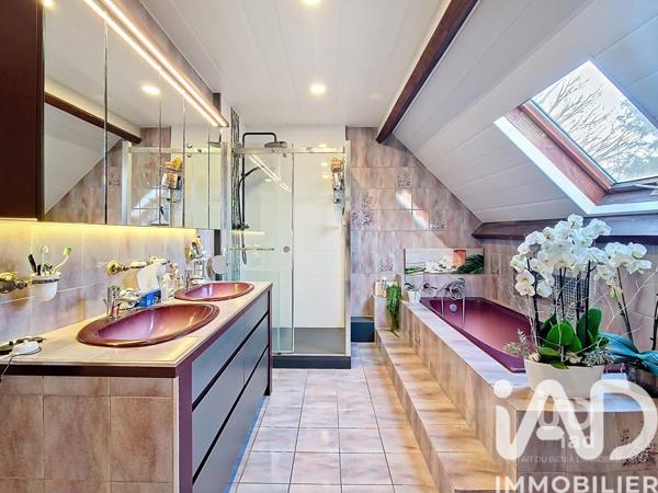 Maison à vendre 5 pièces 142 m² Ris-Orangis