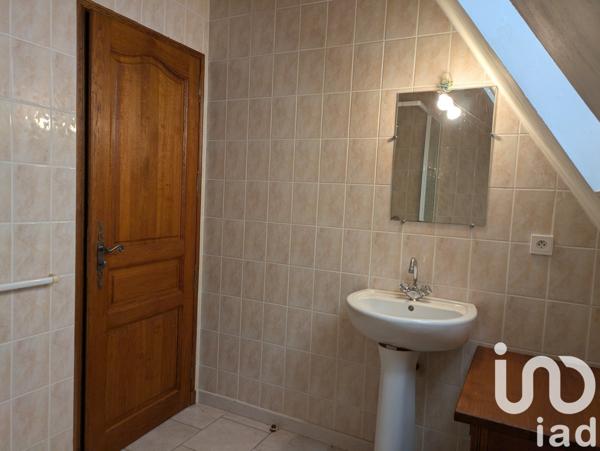 Maison 7 pièces de 175 m² à Saint-Cyprien (24220)