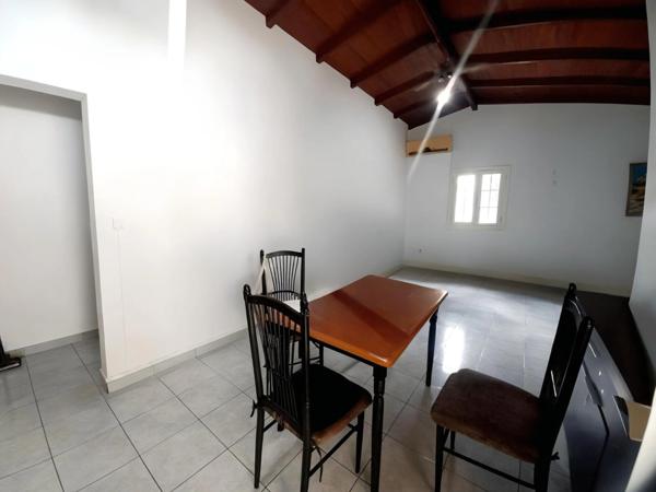 Maison T4 à vendre et son T2 SAINTE ANNE BURAT (971)