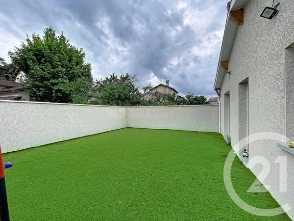 Maison à vendre  5 pièces - 131,53 m 2   VAULX MILIEU  - 38
