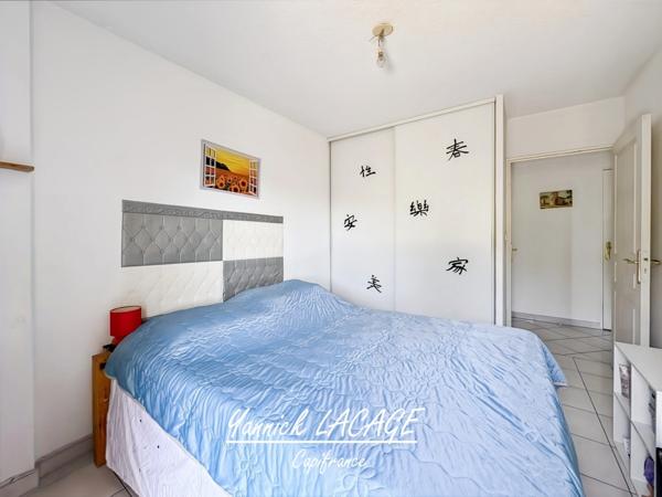 Appartement T3 en rez-de-jardin avec 108 m² d’extérieur, exposé Sud-Ouest, parking et résidence sécurisée MARSEILLE 13EME ARRONDISSEMENT (13)