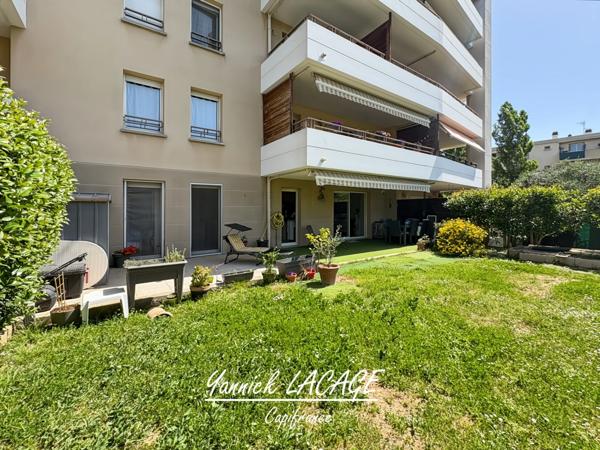 Appartement T3 en rez-de-jardin avec 108 m² d’extérieur, exposé Sud-Ouest, parking et résidence sécurisée MARSEILLE 13EME ARRONDISSEMENT (13)