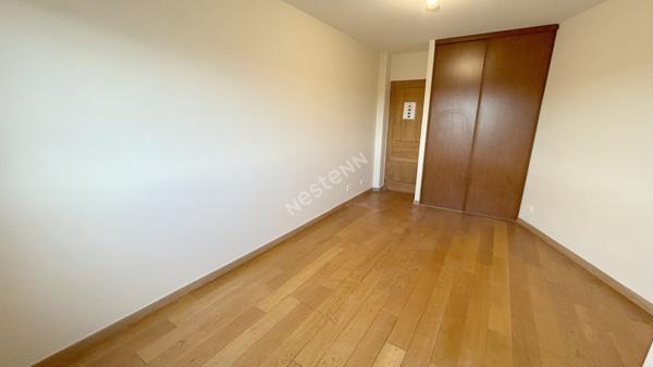Appartement Lyon 5ème proche Point- du- jour- T5, rénové, cuisine US, 4 chambres, garage double, sans vis-à-vis.