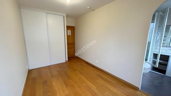 Appartement Lyon 5ème proche Point- du- jour- T5, rénové, cuisine US, 4 chambres, garage double, sans vis-à-vis.